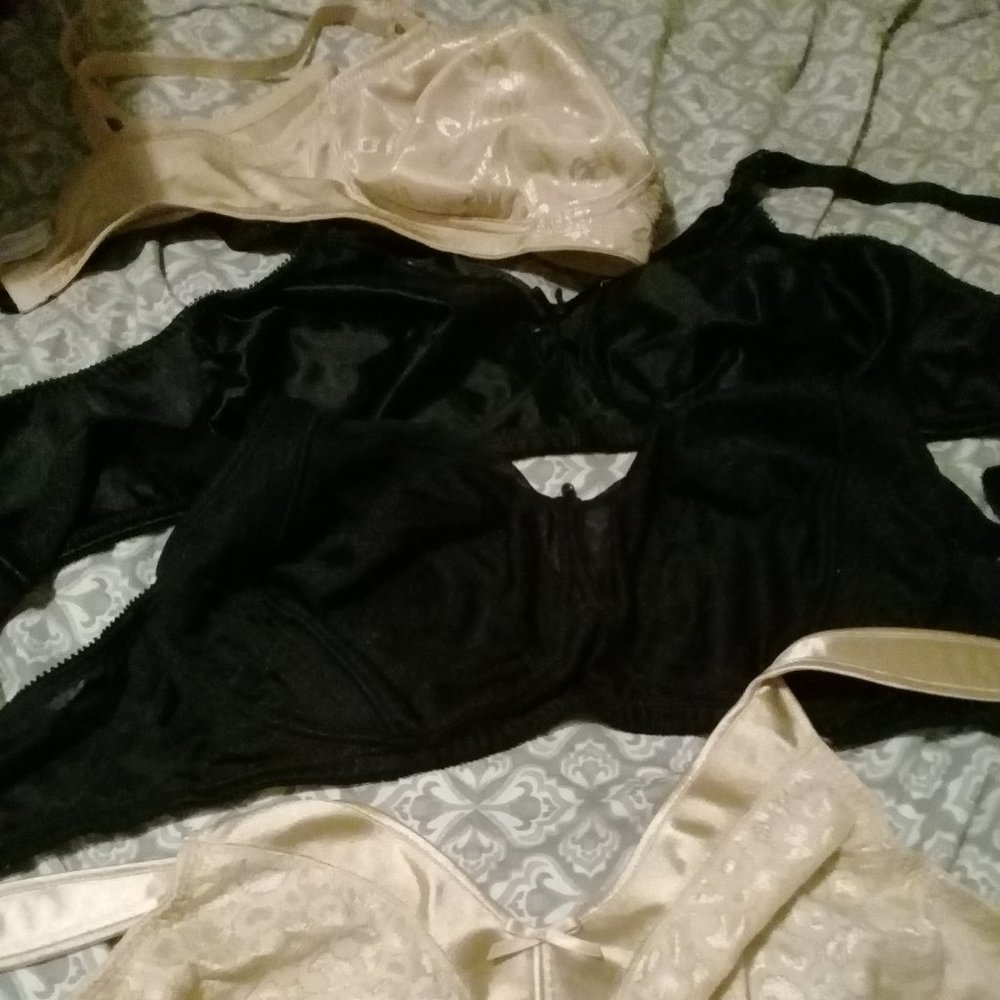 Bras